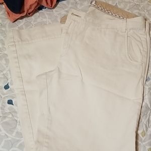Women's Old Navy Khacki pants